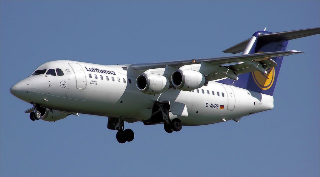 Турбовентиляторный двигатель (ТВРД) и его дальнйшее развитие - турбовинтовентиляторный двигатель (ТВВД). Экономичность + тяга. Турбовентиляторный двигатель (ТВРД) и его дальнйшее развитие - турбовинтовентиляторный двигатель (ТВВД). Экономичность + тяга.