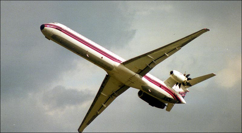 Турбовентиляторный двигатель (ТВРД) и его дальнйшее развитие - турбовинтовентиляторный двигатель (ТВВД). Экономичность + тяга. Турбовентиляторный двигатель (ТВРД) и его дальнйшее развитие - турбовинтовентиляторный двигатель (ТВВД). Экономичность + тяга.