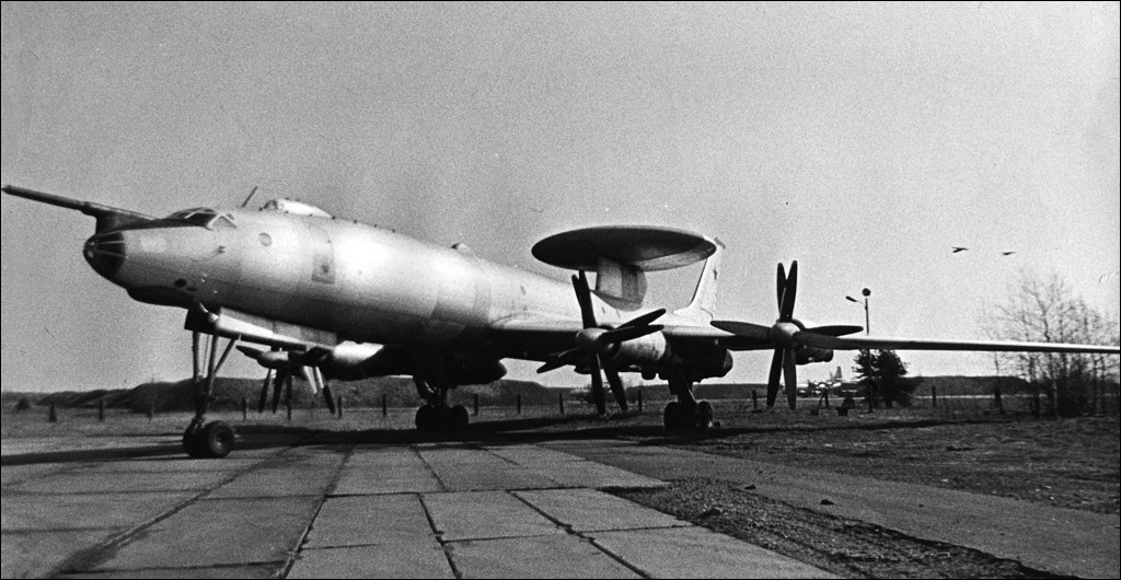 Самолет Ту-114. Забытый флагман. Самолет Ту-114. Забытый флагман.