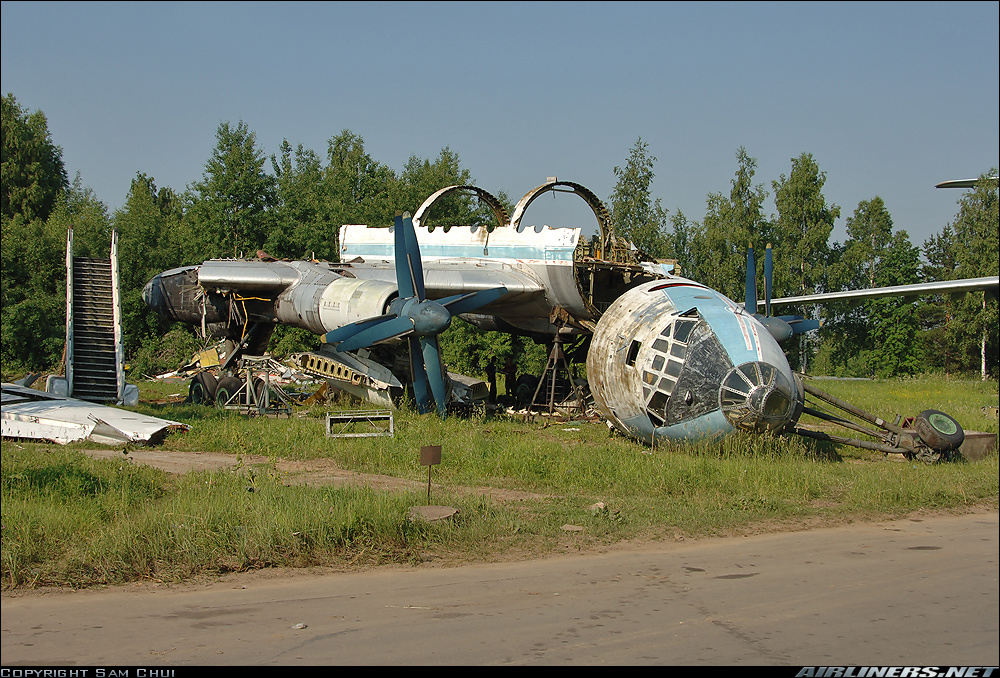 Самолет Ту-114. Забытый флагман. Самолет Ту-114. Забытый флагман.